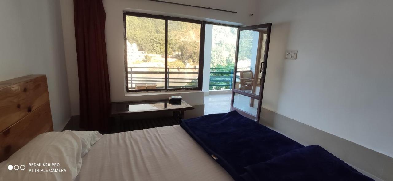 H7 Stay On The Ganges, Yoga & Spa Resort, Rishīkesh 外观 照片