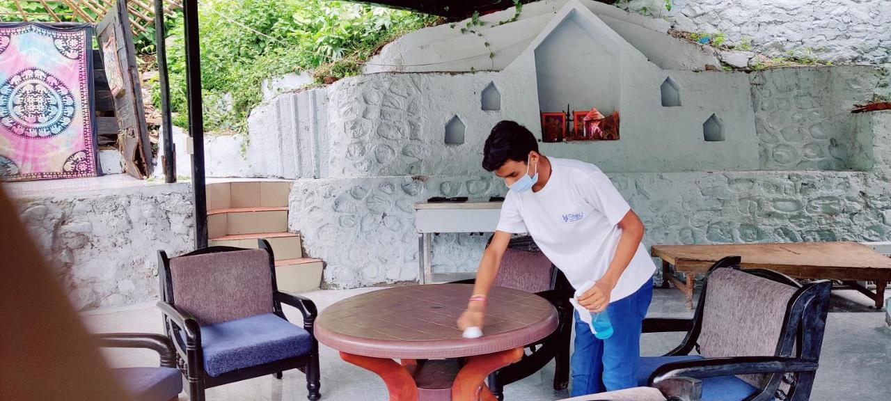 H7 Stay On The Ganges, Yoga & Spa Resort, Rishīkesh 外观 照片